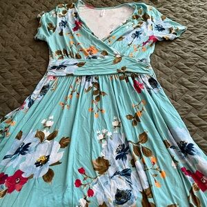 WEACZZY Floral dress